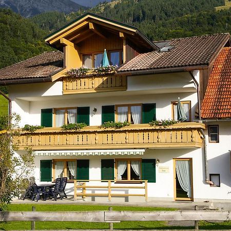 "Ferienwohnung Anna" - Annehmlichkeiten Von 4-Sterne Familien-Und Wellnesshotel Viktoria Koennen Mitgenutzt Werden Oberstdorf Eksteriør bilde