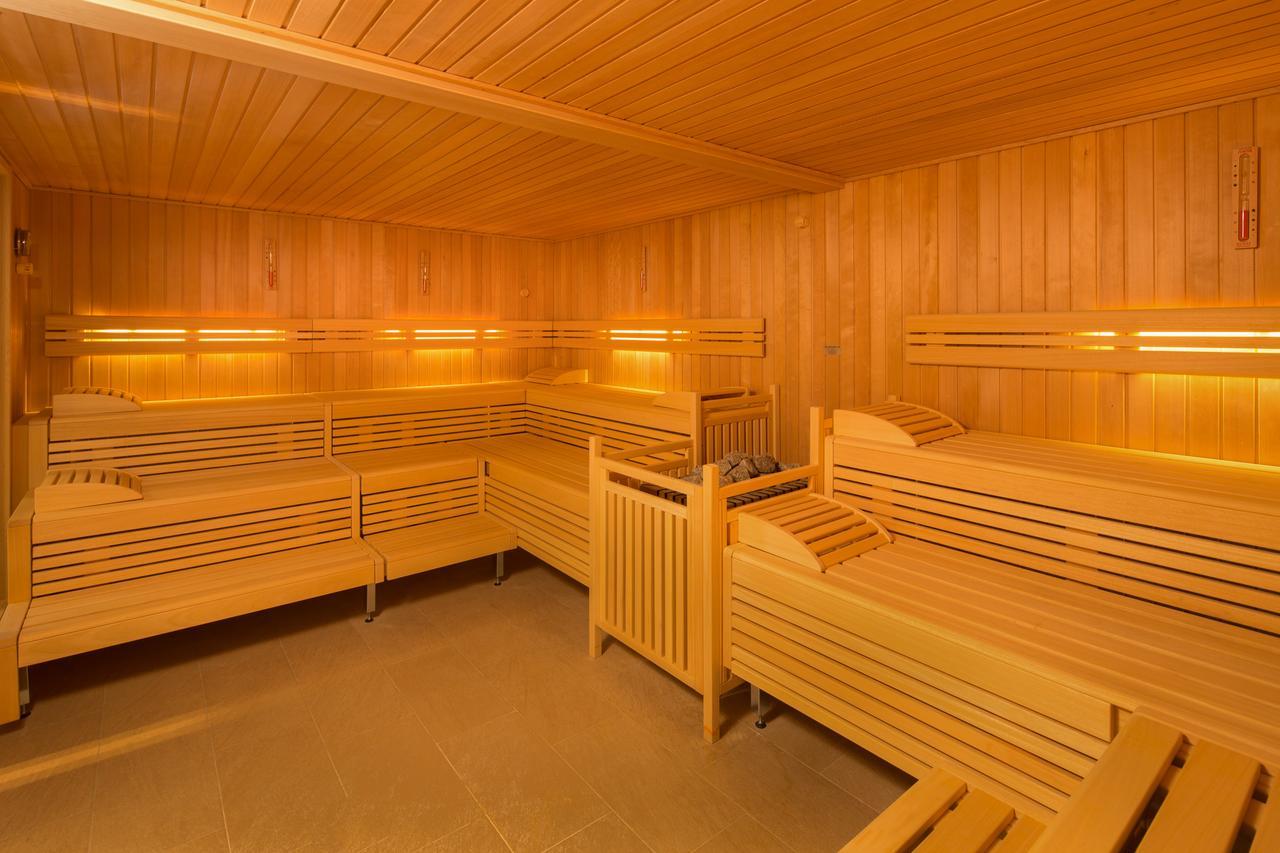 "Ferienwohnung Anna" - Annehmlichkeiten Von 4-Sterne Familien-Und Wellnesshotel Viktoria Koennen Mitgenutzt Werden Oberstdorf Eksteriør bilde